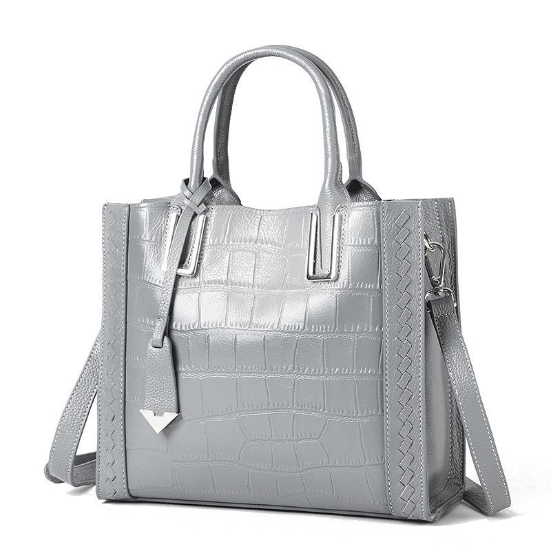 Elaris Woven Artistry Handbags