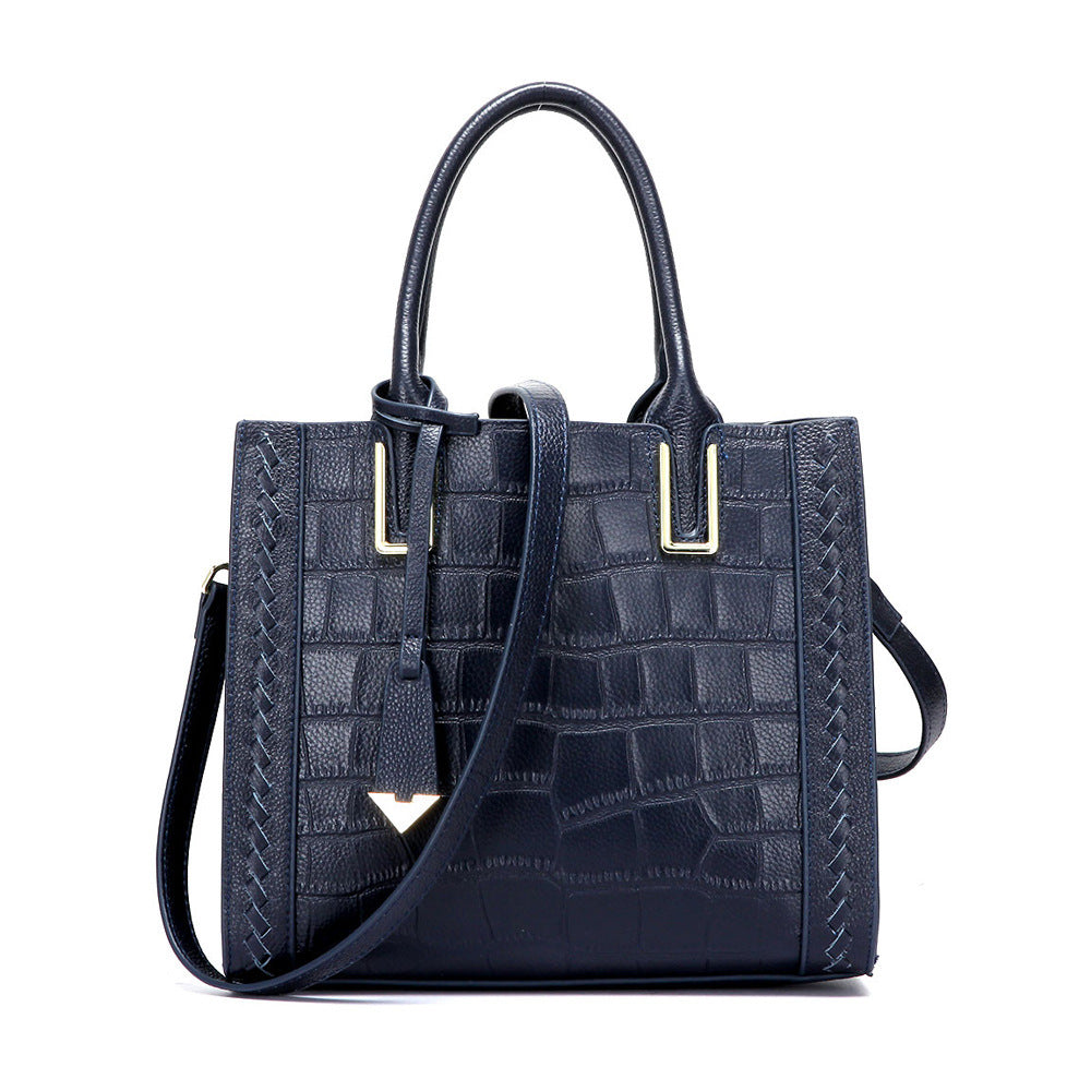 Elaris Woven Artistry Handbags