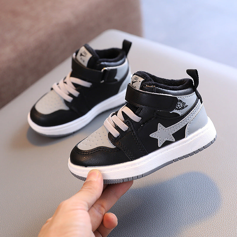 JuvenAir Velocity Sneakers
