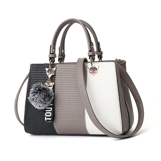 Lunette Crossbody