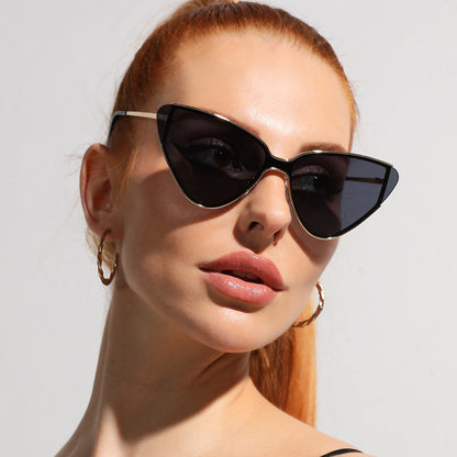 Féline Chic