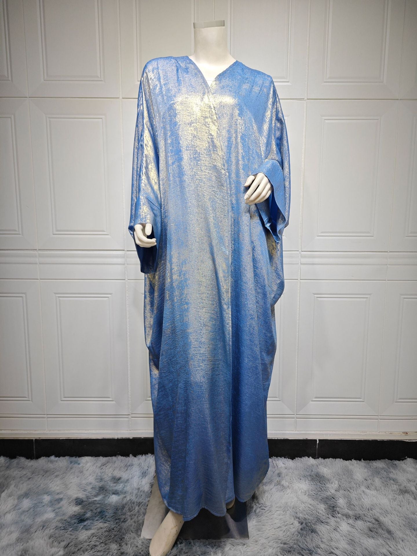 Auraline Robe