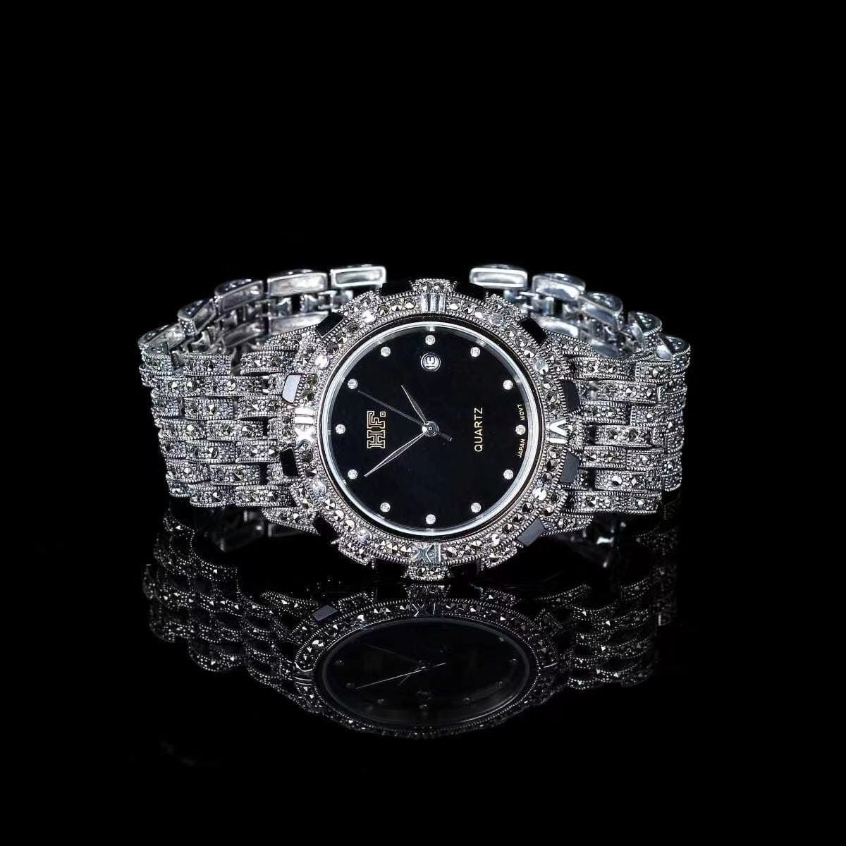 Vionnet Luxe Quartz Watch