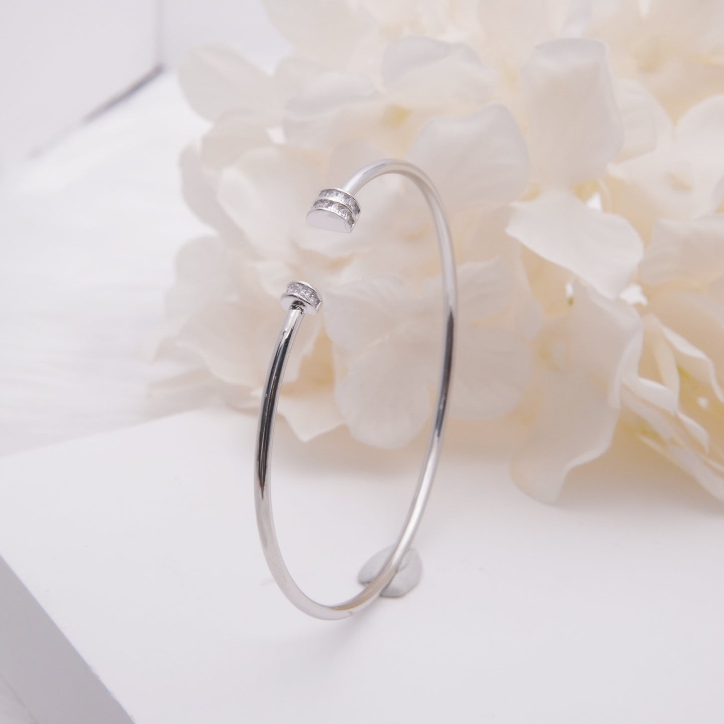 Aurelle Zircon Éclat