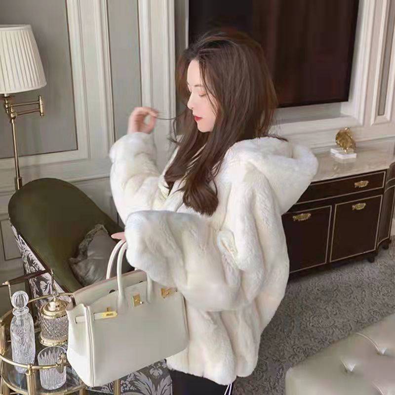Elara Agneau Capuche