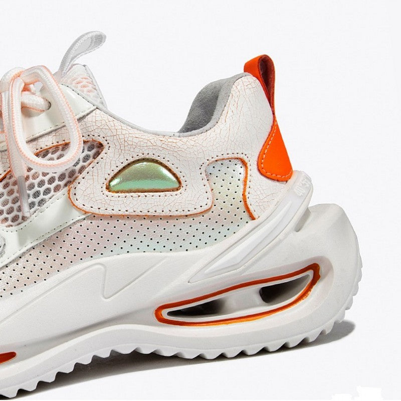 Low-Top Running Shoes