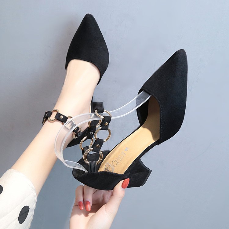 Lunara Aiguille Éclat - ALIZALunara Aiguille ÉclatLunara Aiguille ÉclatLunara Aiguille ÉclatWomen footwearALIZAALIZA13364545Black thick heelLunara Aiguille Éclat5