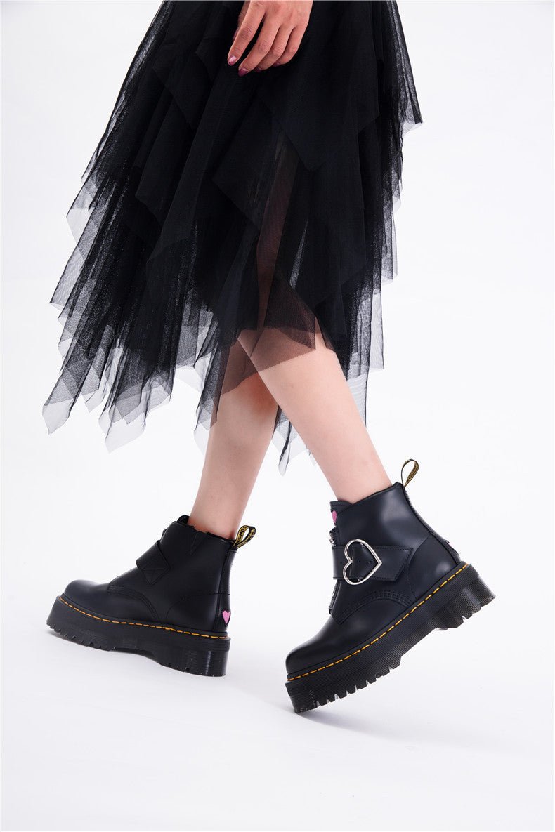 Valentoro Heartbeat Ankle Boots - ALIZAValentoro Heartbeat Ankle BootsValentoro Heartbeat Ankle BootsValentoro Heartbeat Ankle BootsWomen footwearALIZAALIZA09713217BlackValentoro Heartbeat Ankle Boots4.5
